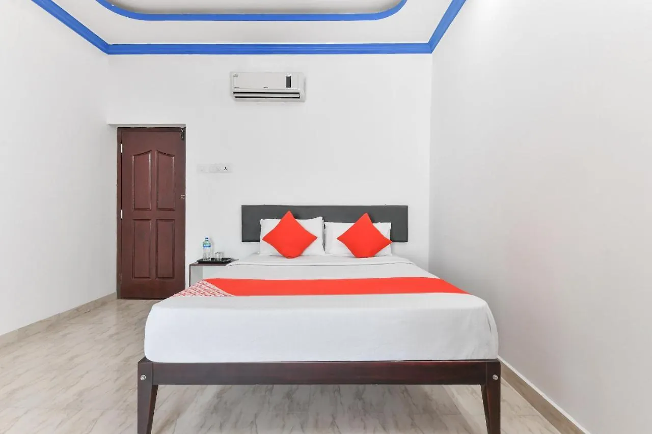 Hotel Oyo 49862 Gabis Wings Ambalapulai